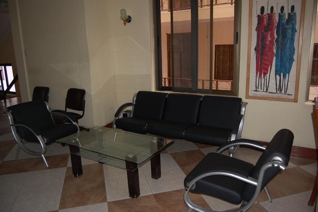 Arusha Tourist Inn Hotel Buitenkant foto